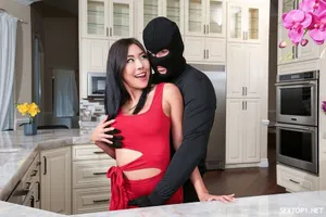 Điều quan trọng nhất là phải chân thực. Trước tiên hãy tán tỉnh và sau đó tiến hành từng bước.