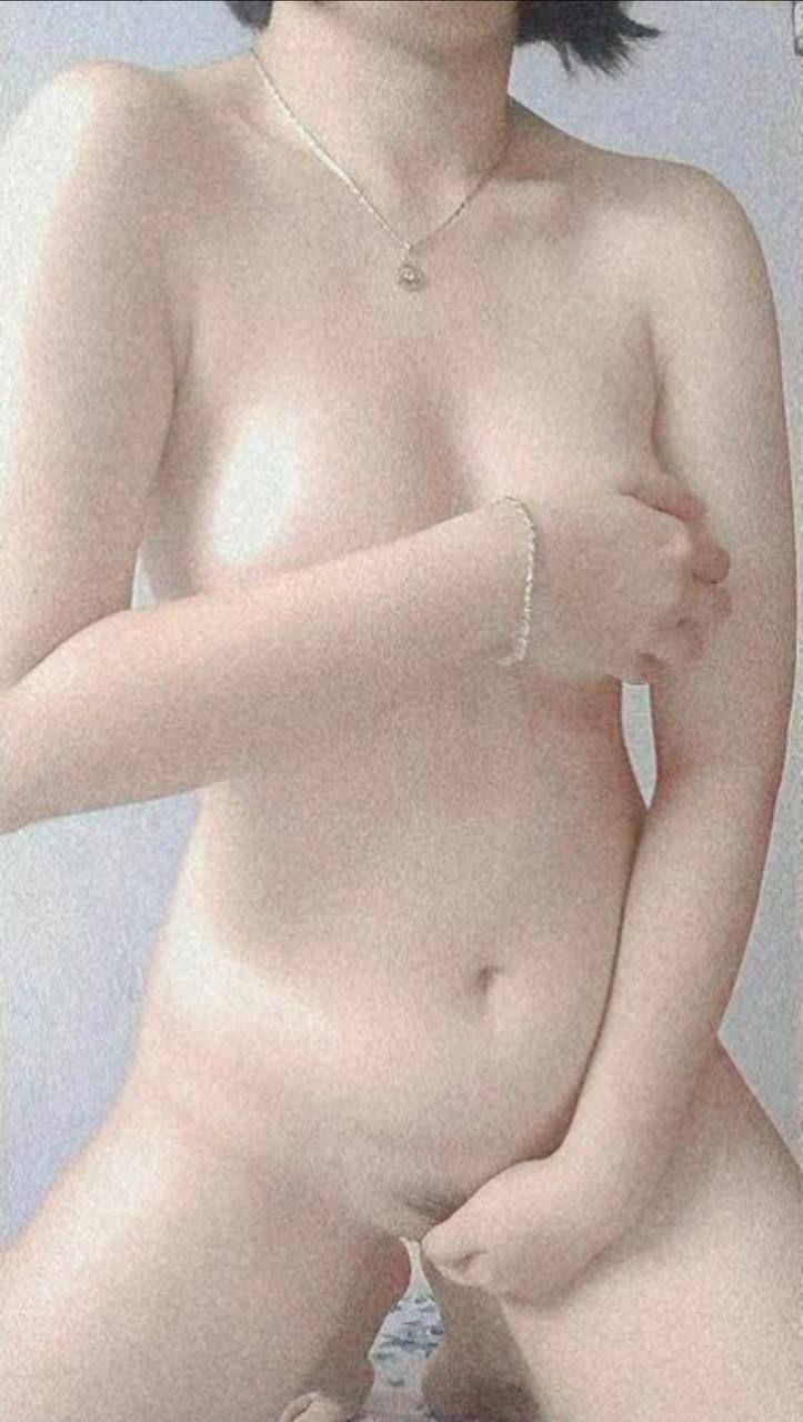 DASD-946 Ngủ với gái, quên mất gái.