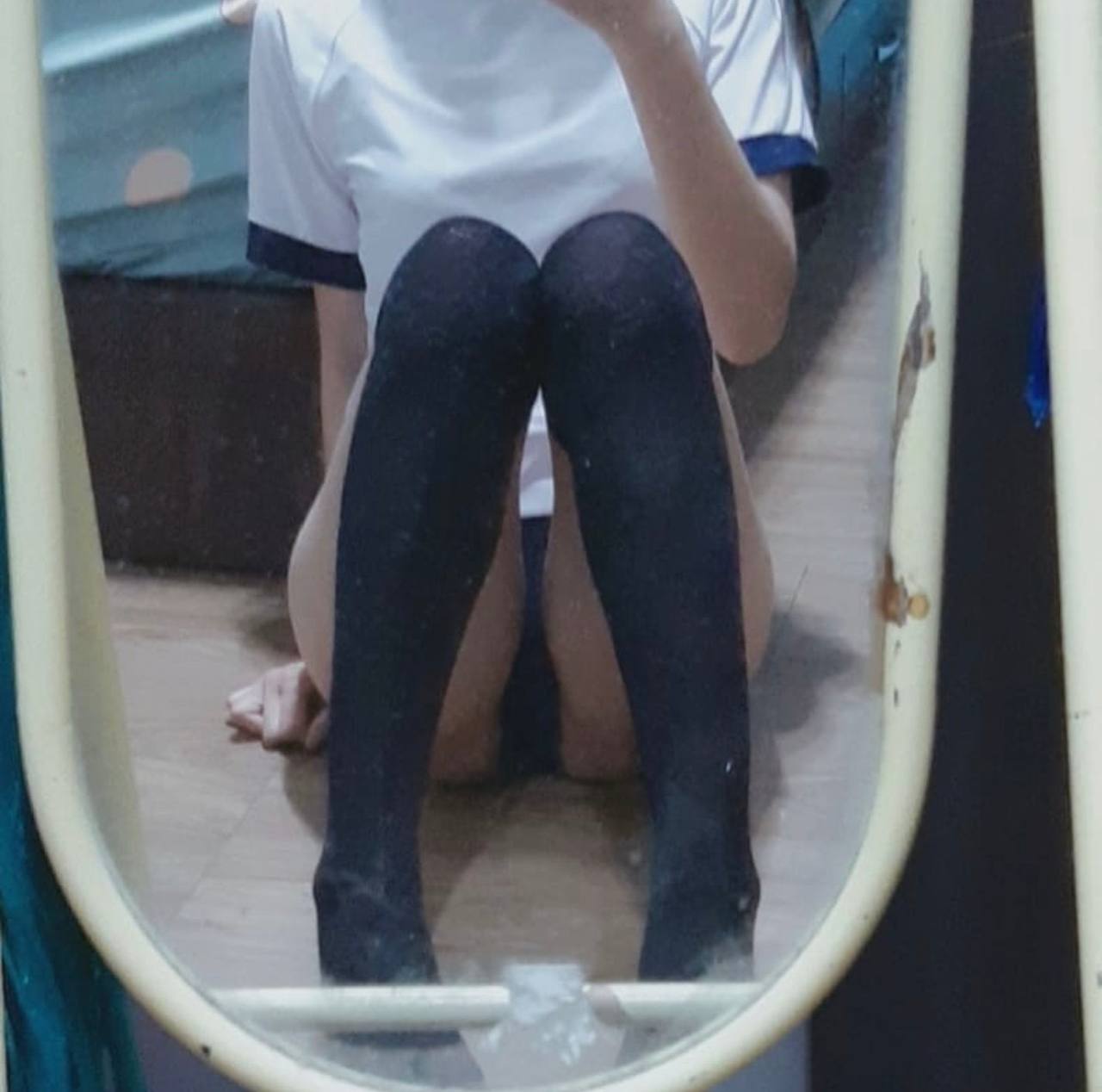 Chịch giao lưu cùng em hàng xóm mới lớn đang thèm địt